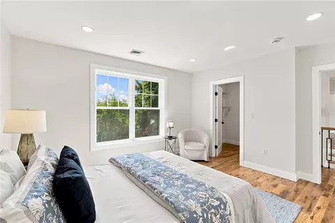 Bedroom - 515 Gaskill St, Woonsocket, RI 02895 photo 2 of 7