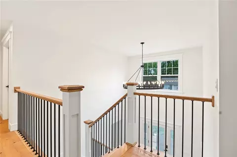 Entry Way - 26 Carpenter Ave, Barrington, RI 02806 photo 5 of 5