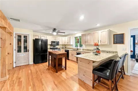 Kitchen - 100 Spring Water Dr, Woonsocket, RI 02895 photo 1 of 4