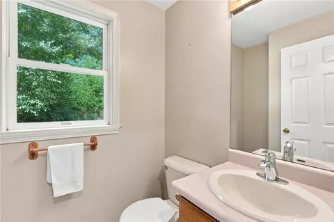 Bath - 29 Walker Ln, Coventry, RI 02816 photo 1 of 3