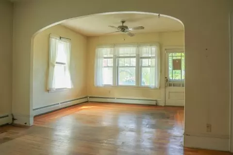 Living - 2641 N Main St, Fall River, MA 02720 photo 3 of 5
