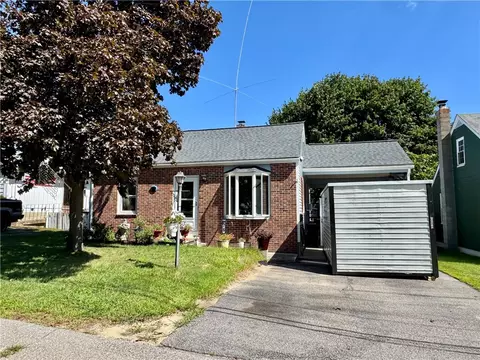 Exterior - 76 Lydia Ave, Woonsocket, RI 02895 photo 2 of 4
