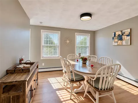 Dining - 4 Cooke Pl, Warwick, RI 02888 photo 2 of 4