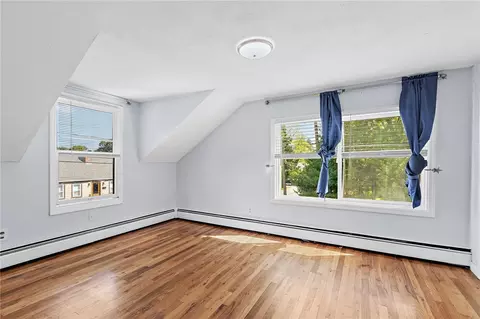 Bedroom - 72 Dayton Ave, Warwick, RI 02889 photo 6 of 7