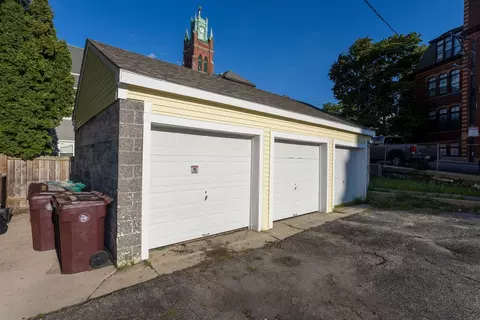 Exterior - 29 Hamlet Ave, Woonsocket, RI 02895 photo 3 of 5