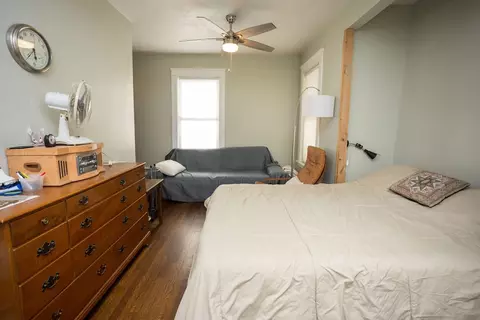 Bedroom - 29 Hamlet Ave, Woonsocket, RI 02895 photo 4 of 10