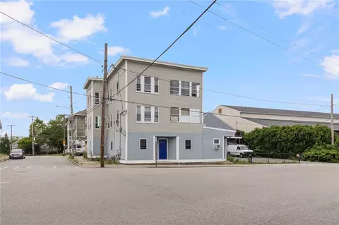 Exterior - 538 Wood Ave, Woonsocket, RI 02895 photo 8 of 8