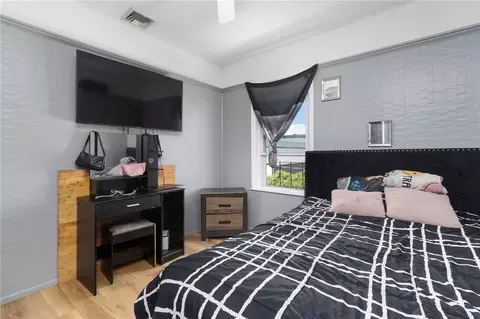 Bedroom - 538 Wood Ave, Woonsocket, RI 02895 photo 4 of 16