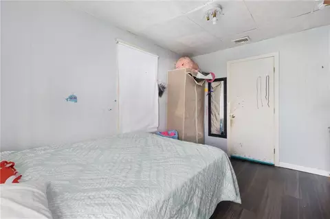 Bedroom - 538 Wood Ave, Woonsocket, RI 02895 photo 16 of 16
