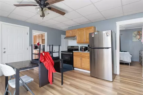 Entry Way - 538 Wood Ave, Woonsocket, RI 02895 photo 2 of 6