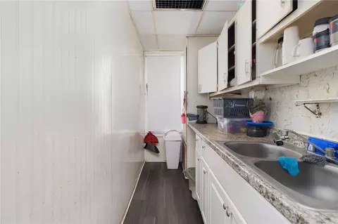 Entry Way - 538 Wood Ave, Woonsocket, RI 02895 photo 6 of 6