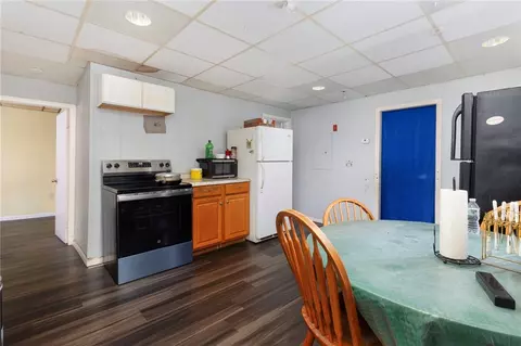 Kitchen - 538 Wood Ave, Woonsocket, RI 02895 photo 2 of 2
