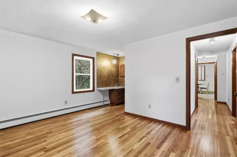 Living - 83 Sage Dr, Warwick, RI 02886 photo 5 of 6