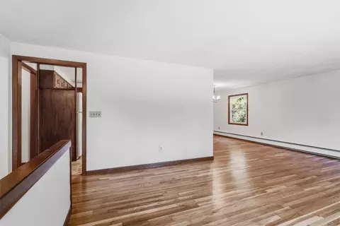Living - 83 Sage Dr, Warwick, RI 02886 photo 3 of 6