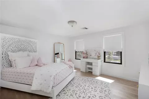 Bedroom - 151 Hope Rd, Cranston, RI 02921 photo 4 of 9