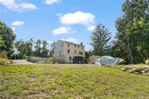 Exterior - 151 Hope Rd, Cranston, RI 02921 photo 7 of 11