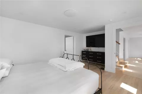 Bedroom - 151 Hope Rd, Cranston, RI 02921 photo 2 of 9