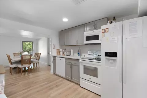 Kitchen - 151 Hope Rd, Cranston, RI 02921 photo 2 of 3