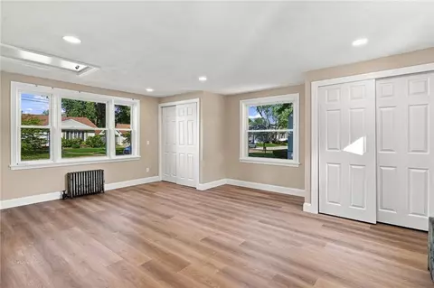Living - 90 Natick Ave, Warwick, RI 02886 photo 5 of 6