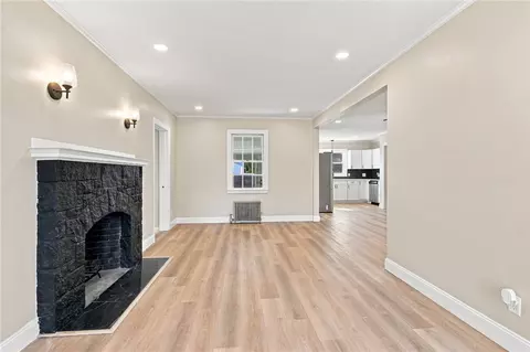 Living - 90 Natick Ave, Warwick, RI 02886 photo 2 of 6