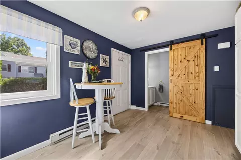 Dining - 22 Apache Dr #B, Westerly, RI 02891 photo 1 of 1