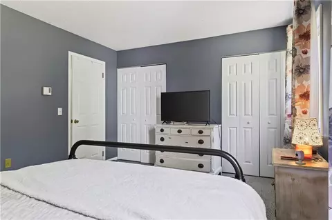 Bedroom - 22 Apache Dr #B, Westerly, RI 02891 photo 2 of 4