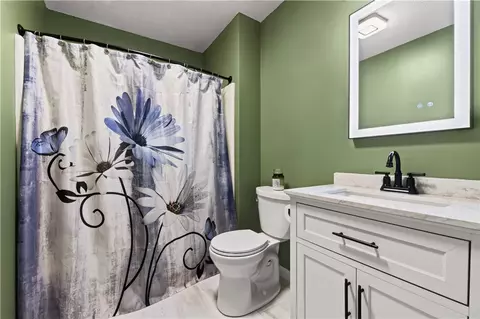 Bath - 22 Apache Dr #B, Westerly, RI 02891 photo 3 of 3