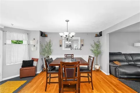Dining - 39 Okinawa Ave, Warwick, RI 02889 photo 2 of 4