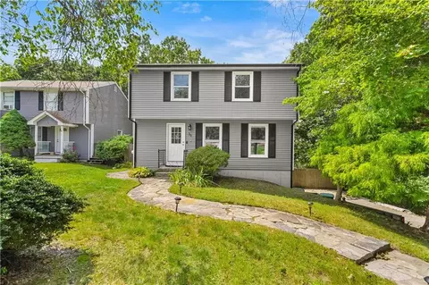 Exterior - 39 Okinawa Ave, Warwick, RI 02889 photo 2 of 13