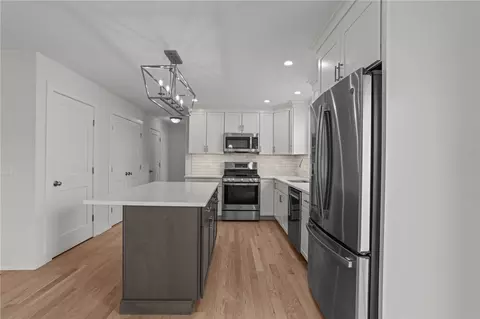 Kitchen - 98 Red Maple Ln, Warwick, RI 02886 photo 1 of 3