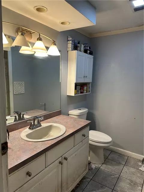 330 Maureen Cir, Mapleville, RI 02839 photo 6