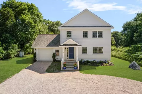 9 Spring St, Jamestown, RI 02835