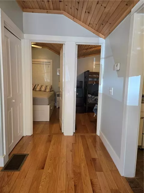 Entry Way - 88 Old Post Rd #6, Westerly, RI 02891 photo 2 of 2