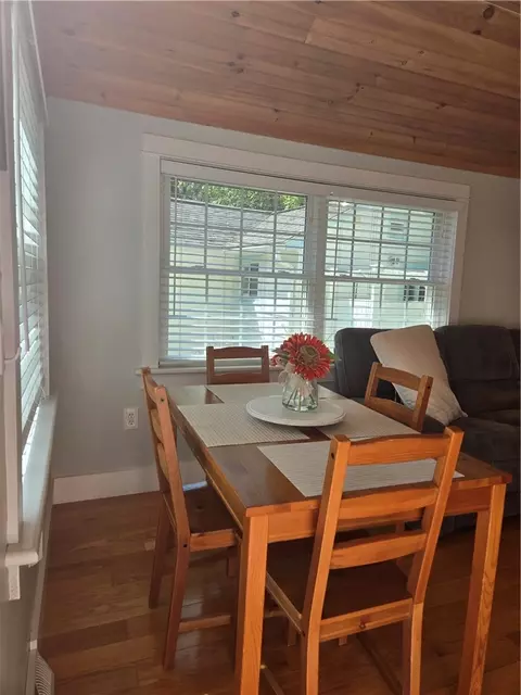 Dining - 88 Old Post Rd #6, Westerly, RI 02891 photo 1 of 1
