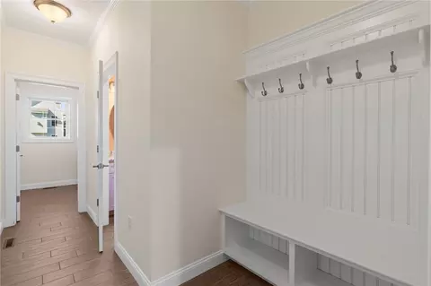Entry Way - 34 E Lantern Rd, Lincoln, RI 02865 photo 3 of 4