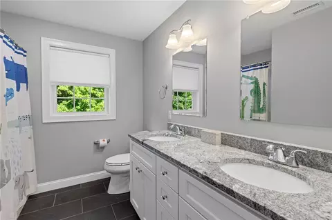 Bath - 34 E Lantern Rd, Lincoln, RI 02865 photo 6 of 6
