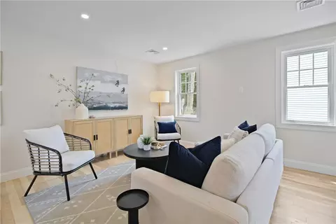 Living - 75 Croade St, Warren, RI 02885 photo 1 of 1