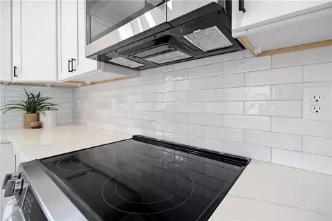 Kitchen - 75 Croade St, Warren, RI 02885 photo 1 of 5