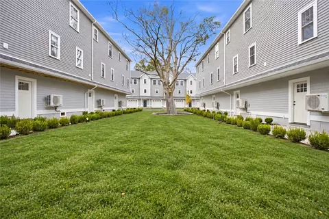 Exterior - 75 Croade St, Warren, RI 02885 photo 3 of 4