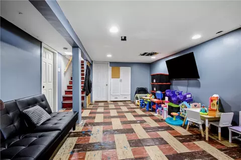 Other - 99 Phillips Ave, Warwick, RI 02888 photo 5 of 7