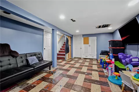Entry Way - 99 Phillips Ave, Warwick, RI 02888 photo 2 of 2