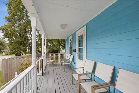 Exterior - 99 Phillips Ave, Warwick, RI 02888 photo 6 of 11