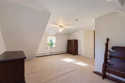 Bedroom - 81 Park View Ave, Warwick, RI 02888 photo 13 of 13