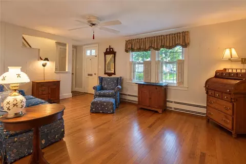 Living - 81 Park View Ave, Warwick, RI 02888 photo 4 of 6