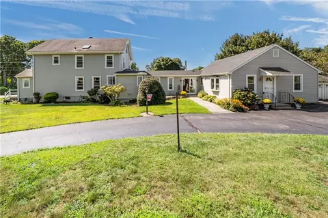 Exterior - 6 Colonial Dr, Westerly, RI 02891 photo 2 of 8