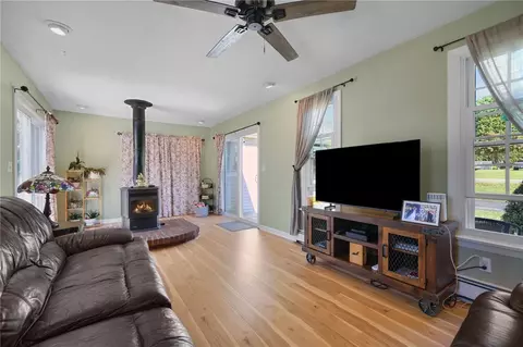 Living - 6 Colonial Dr, Westerly, RI 02891 photo 5 of 6
