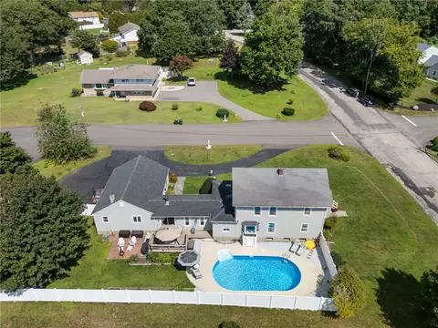 View/Area - 6 Colonial Dr, Westerly, RI 02891 photo 2 of 2
