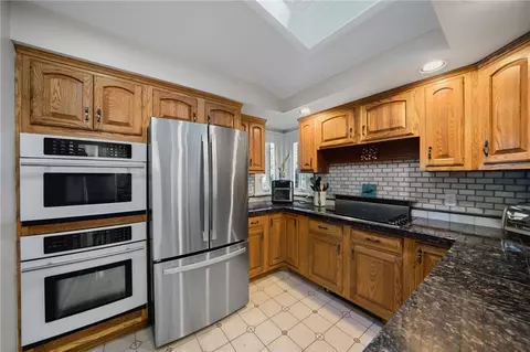 Kitchen - 6 Colonial Dr, Westerly, RI 02891 photo 2 of 7