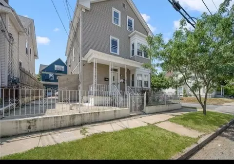 236 Vermont Ave, Providence, RI 02905