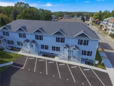 Exterior - 184 Avenue C #-2, Woonsocket, RI 02895 photo 3 of 4